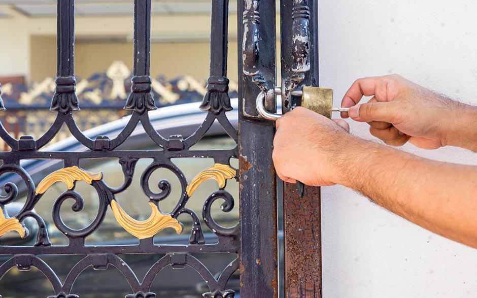 ouvrir serrure porte Montataire
